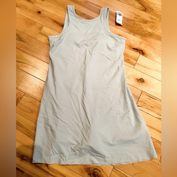 Gilly Hicks Active Dress - Picture 1 of 4
